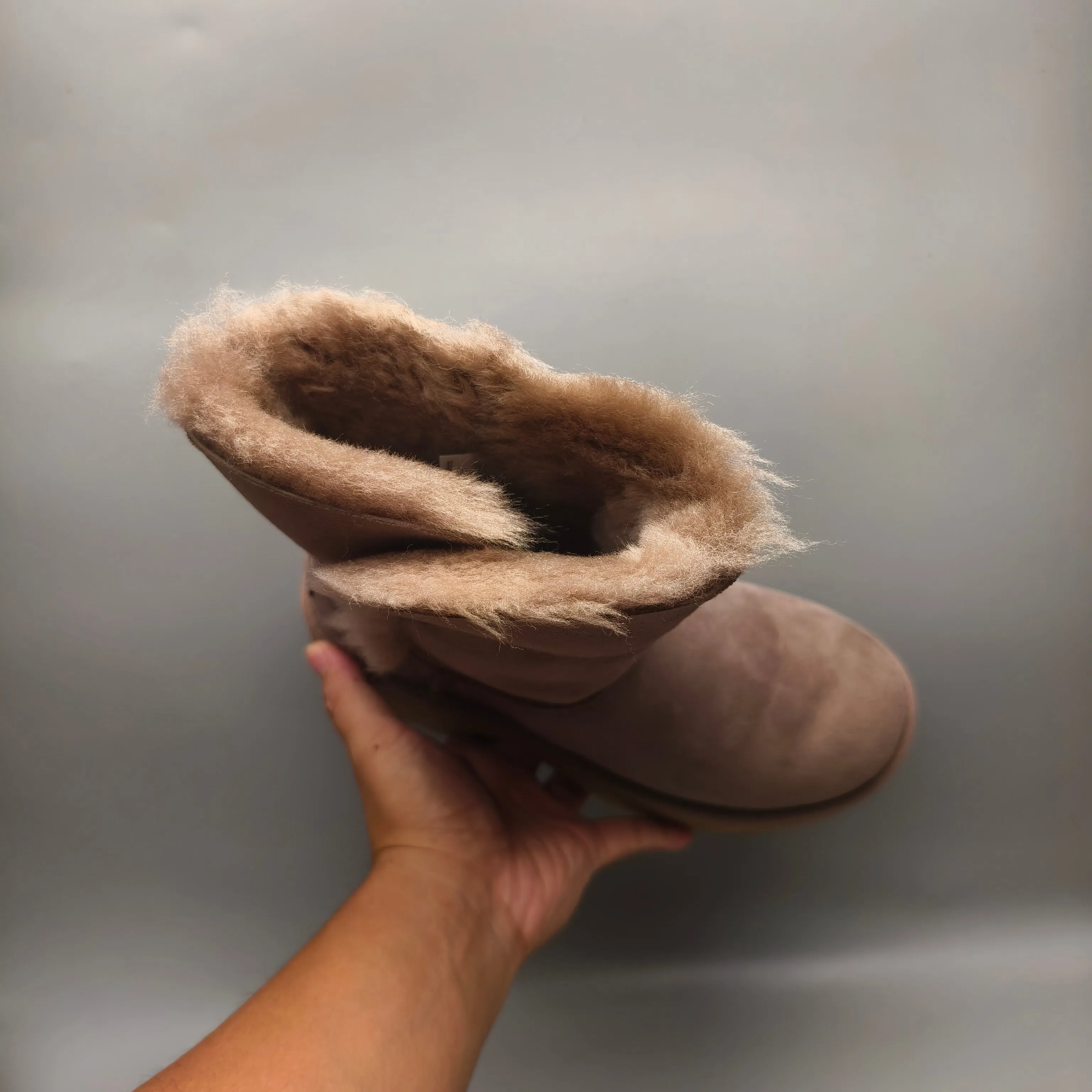 💰600 UGG sheepskin one-piece 1533 wedge-heeled thick-soled fashion shoes, mid-calf women's shoes, color: chestnut walnut, matching size: 35-40